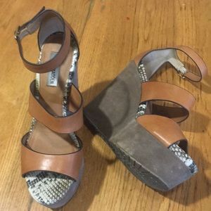 Steve Madden Wedges